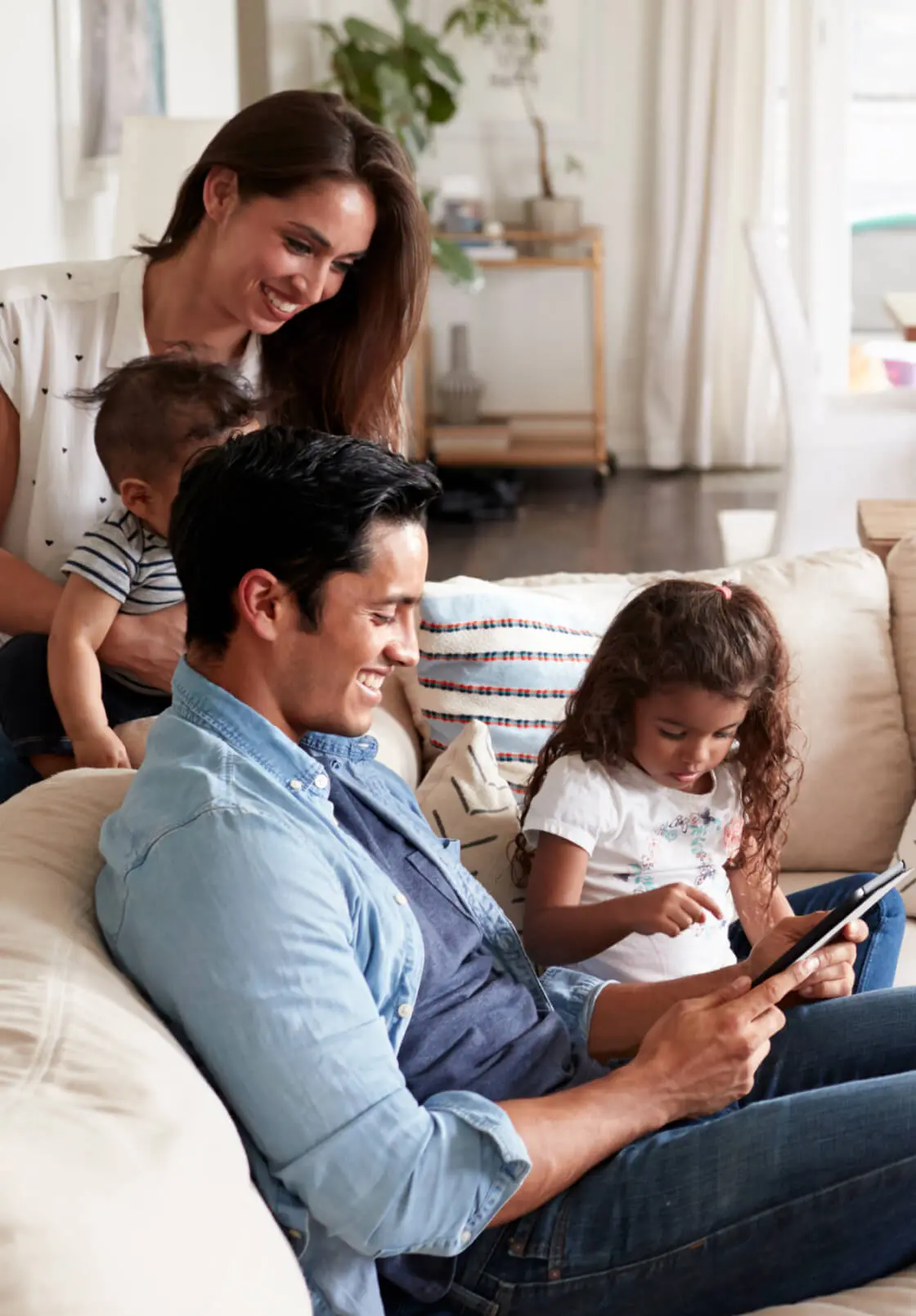Make yourself at home with a fixed-rate furniture loan from Regional Finance to purchase that perfect sofa, new mattress, or other furniture item to complete your living space.